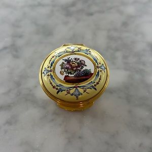 Halcyon Days rare find